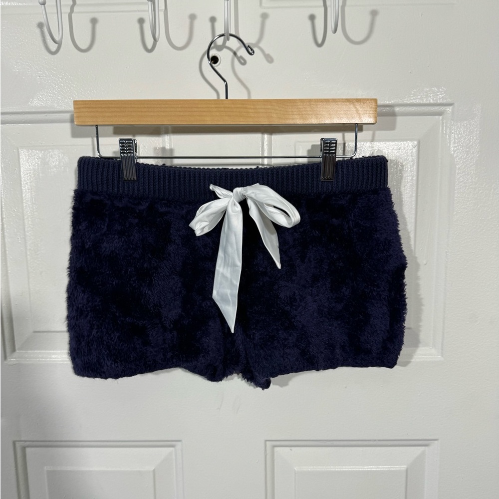 Make and Model Cozy Winter Shorts - Gently Worn Comfort in Women's Small - Picture 1 of 4